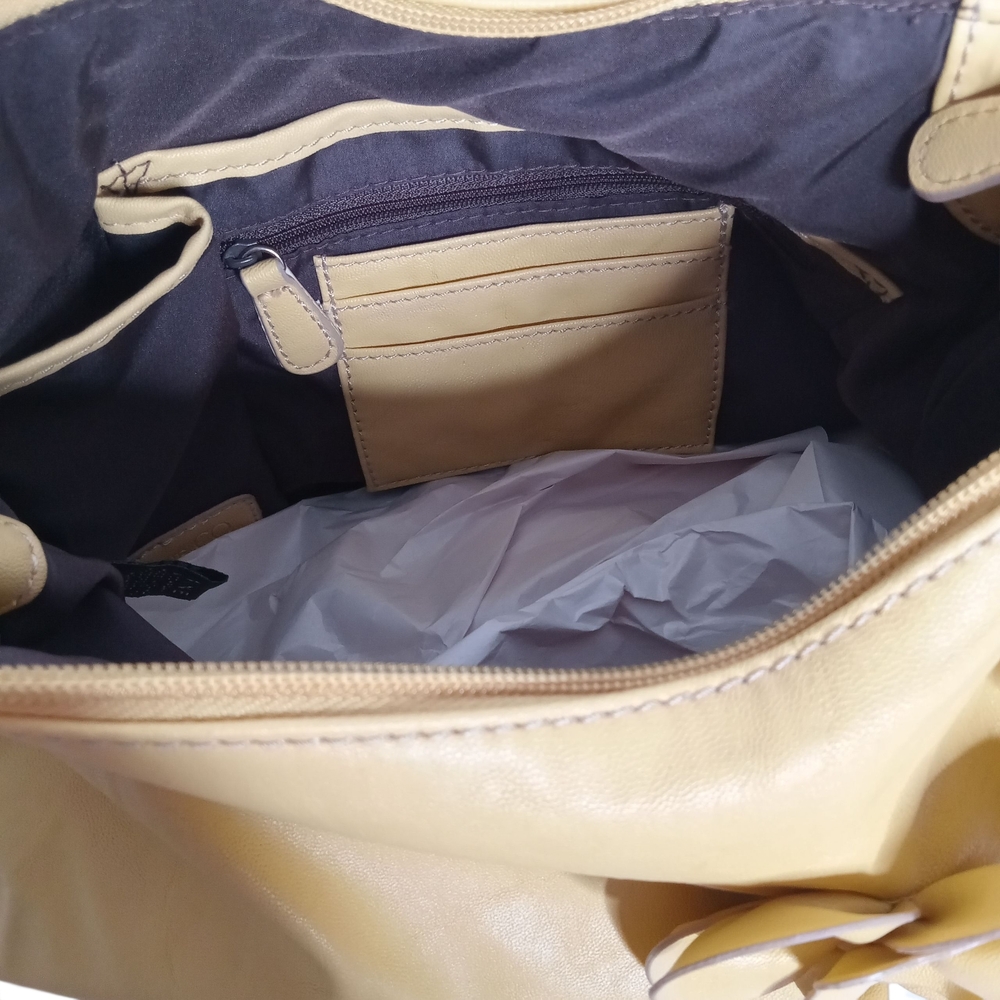 Nine & Co. Gold Purse NWT - Picture 9 of 14